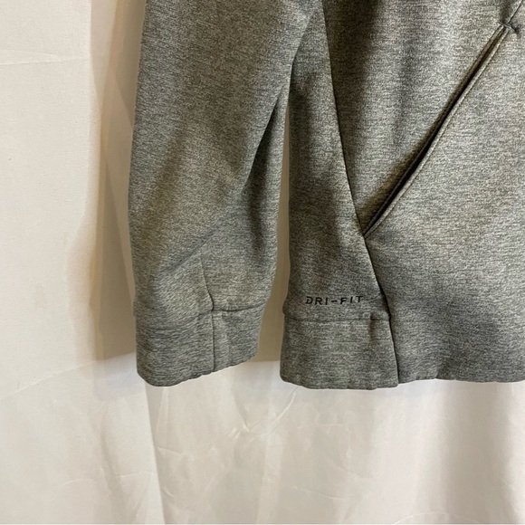 NIKE DRI FIT Men’s Gray Hoodie Hand Muff Size Small - Picture 6 of 11